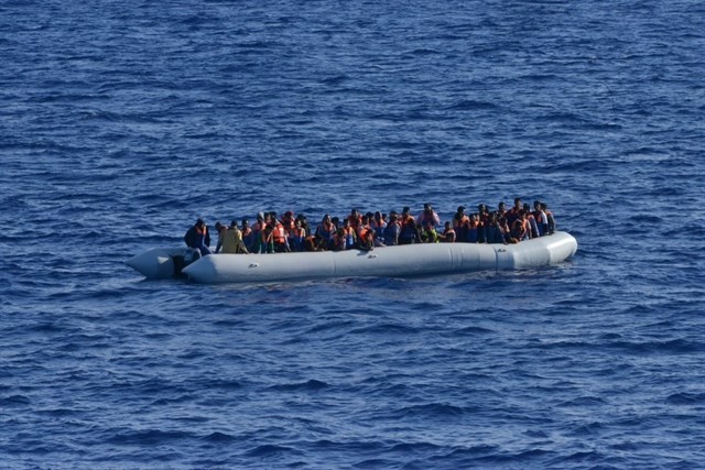 Embarcación migrantes inmigración 29062018
