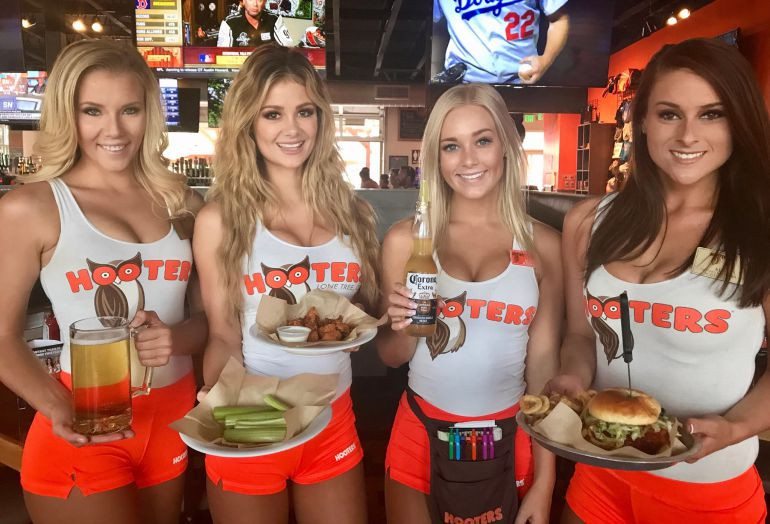 Hooters