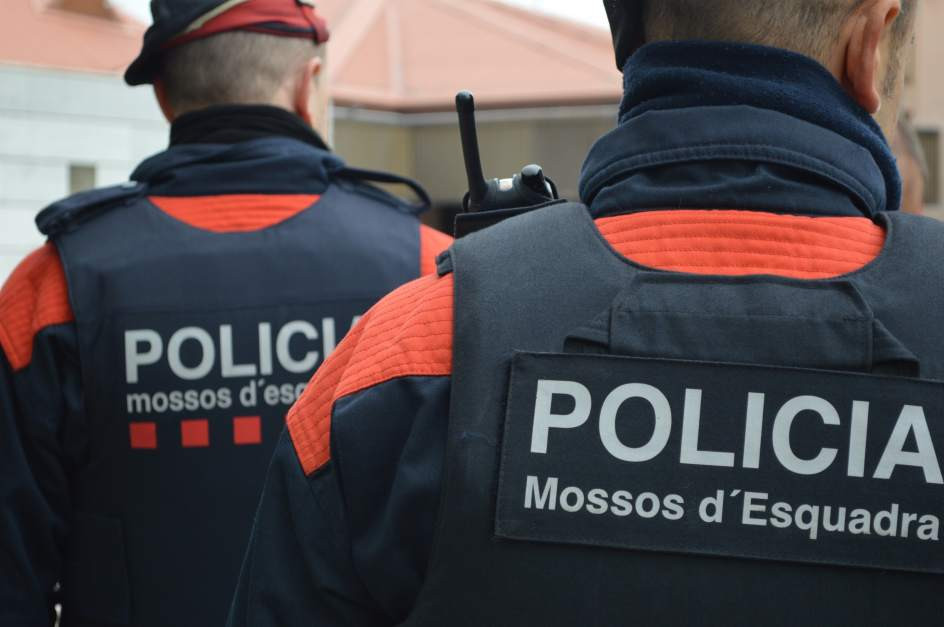 Mossos 4