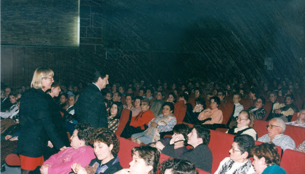 Cine