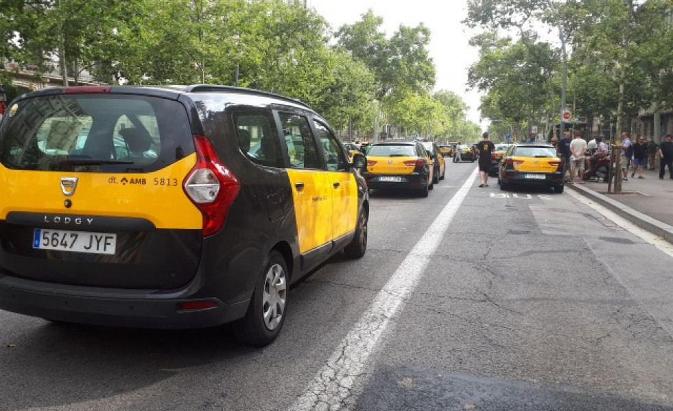 Taxis bcn granvia 290718 2