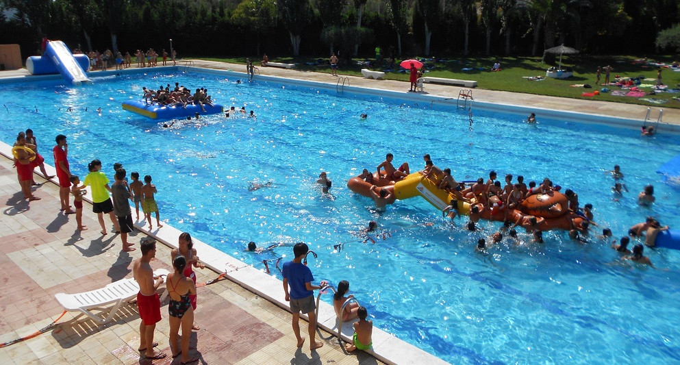 Piscina verano esparreguera