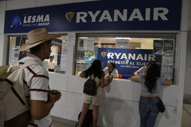 Ryanair 6