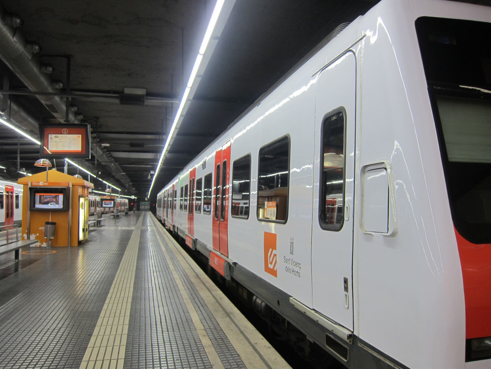 Ferrocarrils ofrecerá un servicio reforzado en el Baix Llobregat durante las fiestas de Navidad
