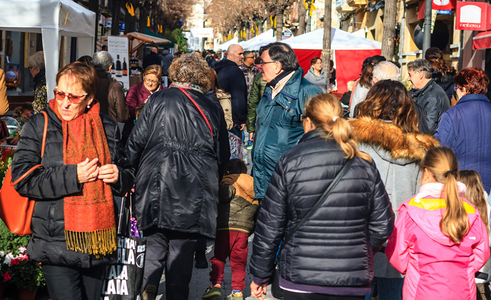 Gente, vecinos, mercado, esparreguera