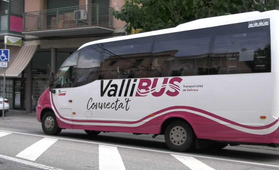 Vallirana bus