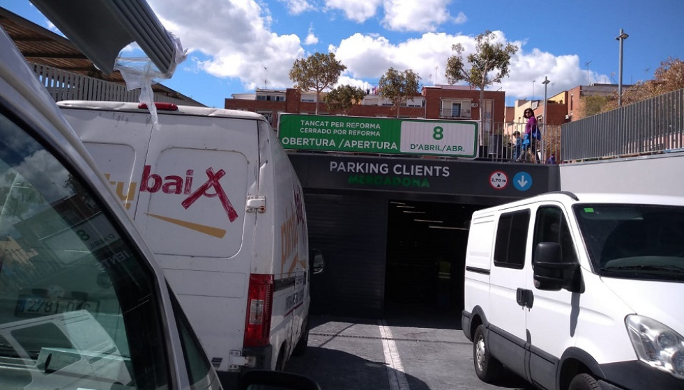 Parking mercadona viladecans