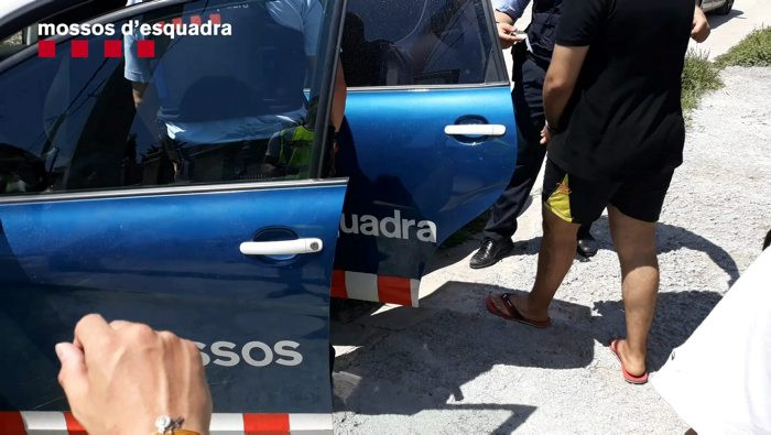 Detencion mossos estafadores