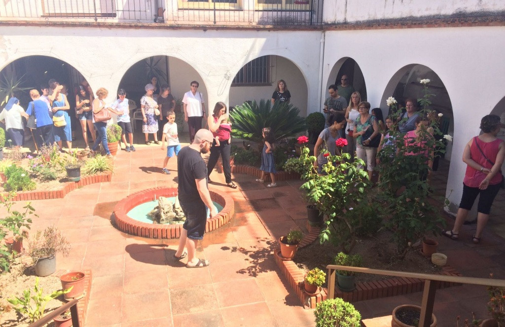 Patio convento hermanas paulas olesa