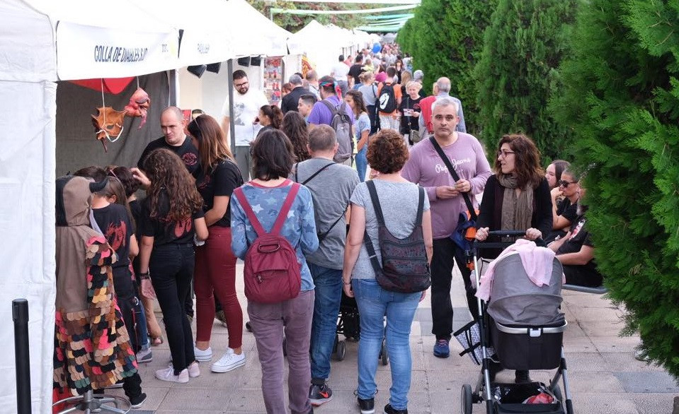 Feria entidades sant joan despi