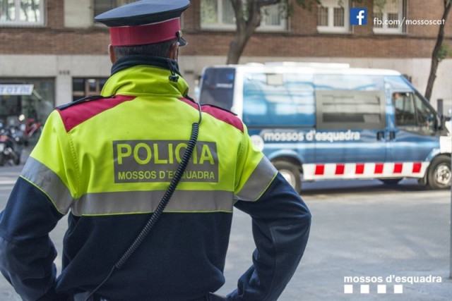 Mossos 14 1