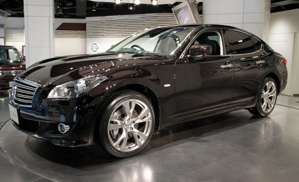 NISSAN FUGA.INFINITI M
