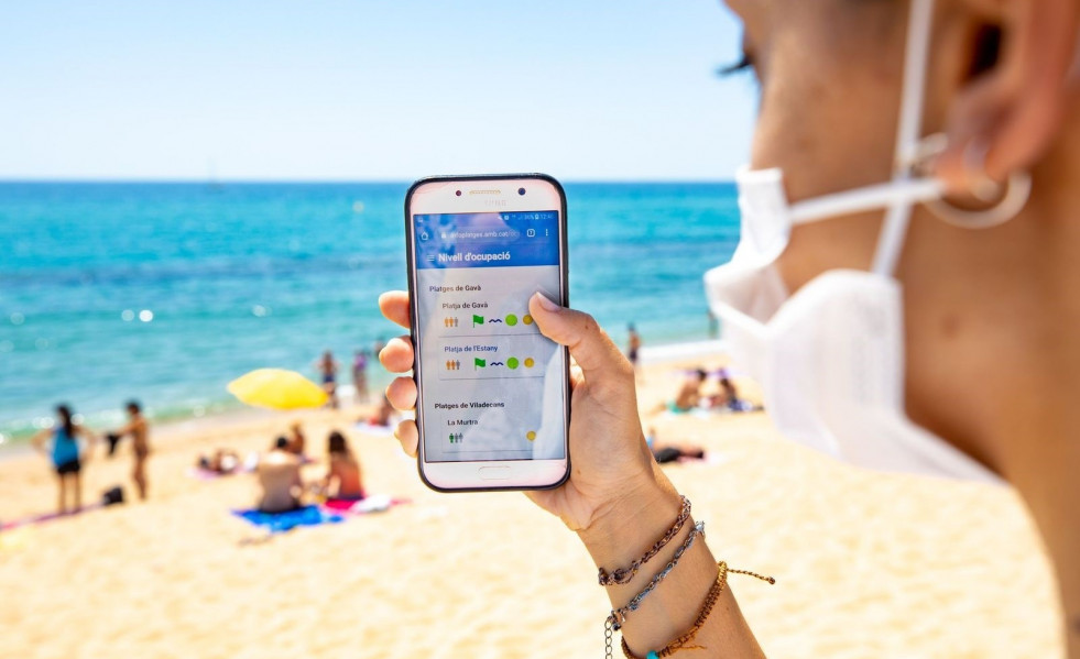 El AMB muestra en tiempo real la ocupación de las playas metropolitanas