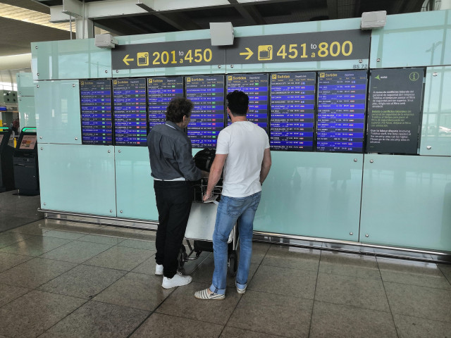 Pasajeros en el Aeropuerto de Barcelona-El Prat