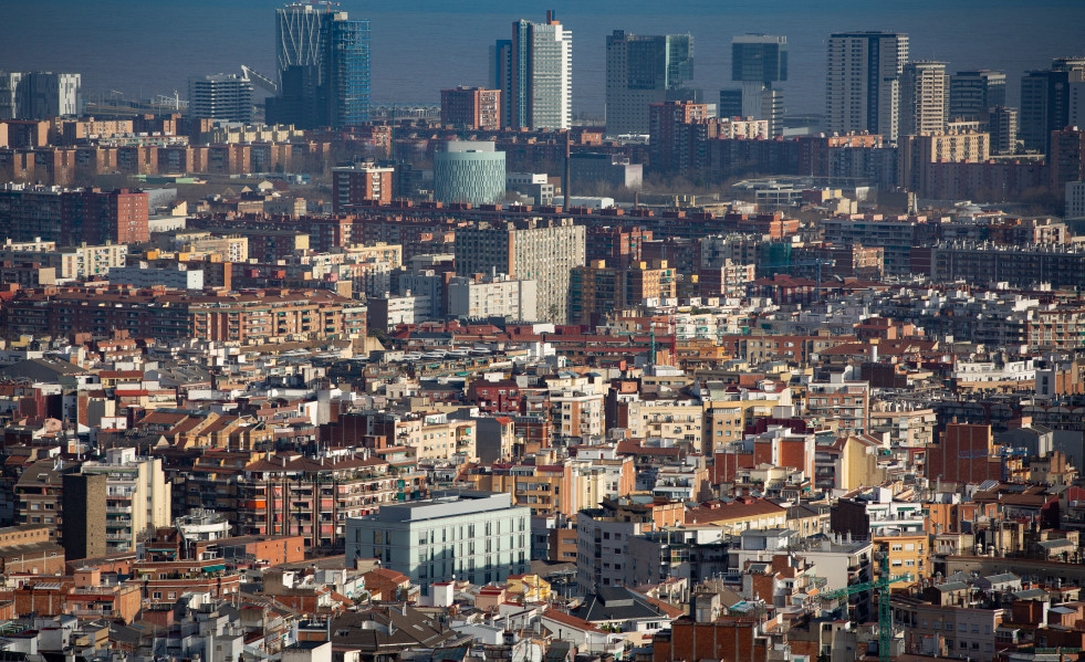 Panorámica de la ciudad de Barcelona, en Barcelona/Catalunya (España) a 30 de enero de 2020.