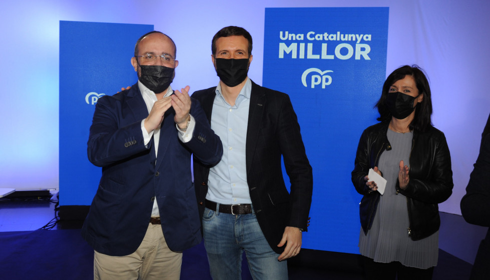 El candidato del PP a las elecciones catalanas del 14F, Alejandro Fernández, y el presidente del Partido Popular, Pablo Casado. En L'Hospitalet de Llobregat en Barcelona, Cataluña (España), a 7 de 