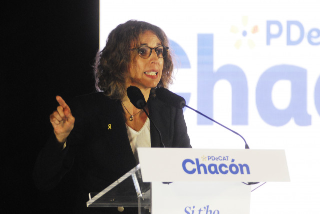 La candidata del PdeCAT a la Presidencia de la Generalitat, Àngels Chacón interviene durante el inicio de campaña del PDeCAT, en el Recinto Modernista Sant Pau, en Barcelona, Catalunya (España), a 28 de enero de 2021. El PDeCAT, tras su ruptura con JxCat