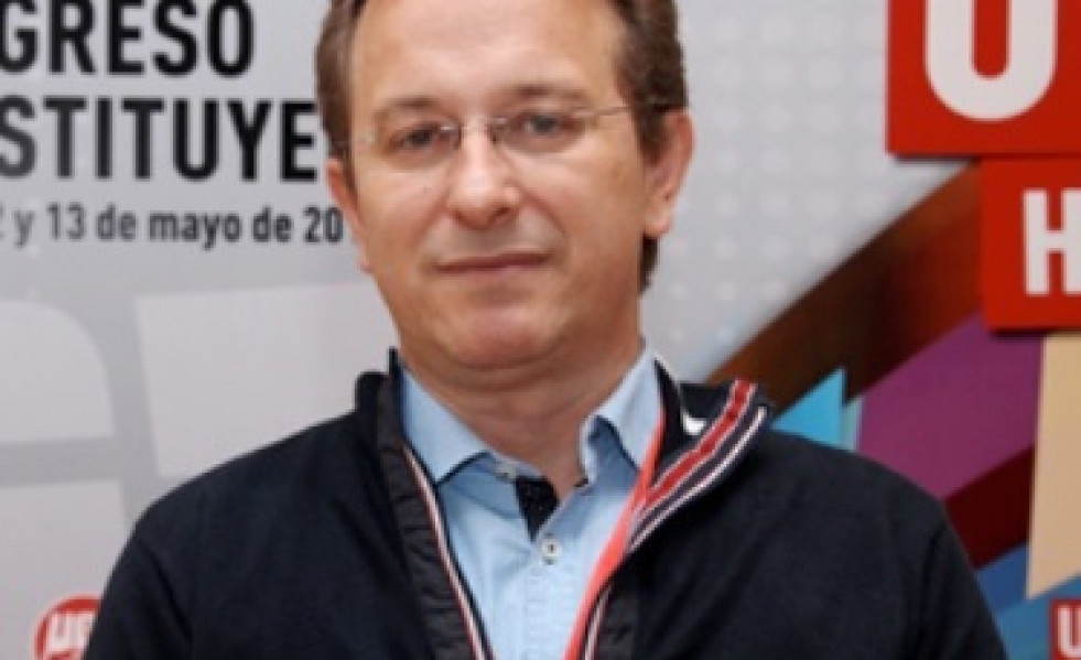 Archivo - El secretario general de UGT-FICA, Pedro Hojas