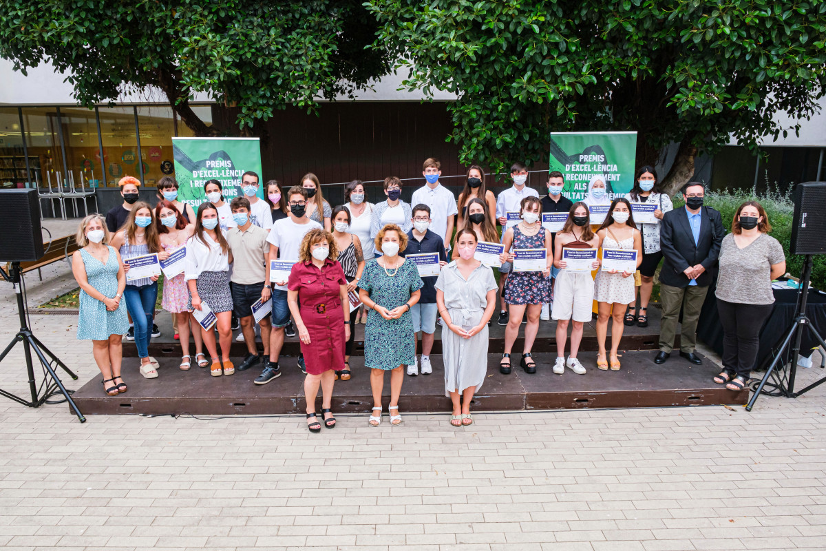 Premis Excelu00b7leu0300ncia i Bons Resultats Acadeu0300mics 