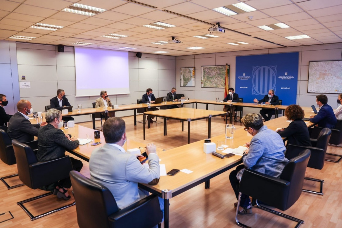 El vicepresidente de la Generlaitat Jordi Puigneró se reúne con los delegados territoriales del Govern, el 22 de septiembre de 2021.