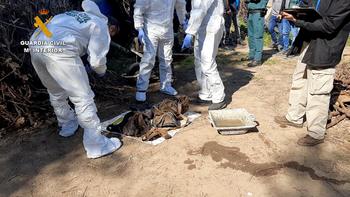 La Guardia Civil investiga la muerte de una mujer desaparecida hace diez años en Olesa de Montserrat (Barcelona).