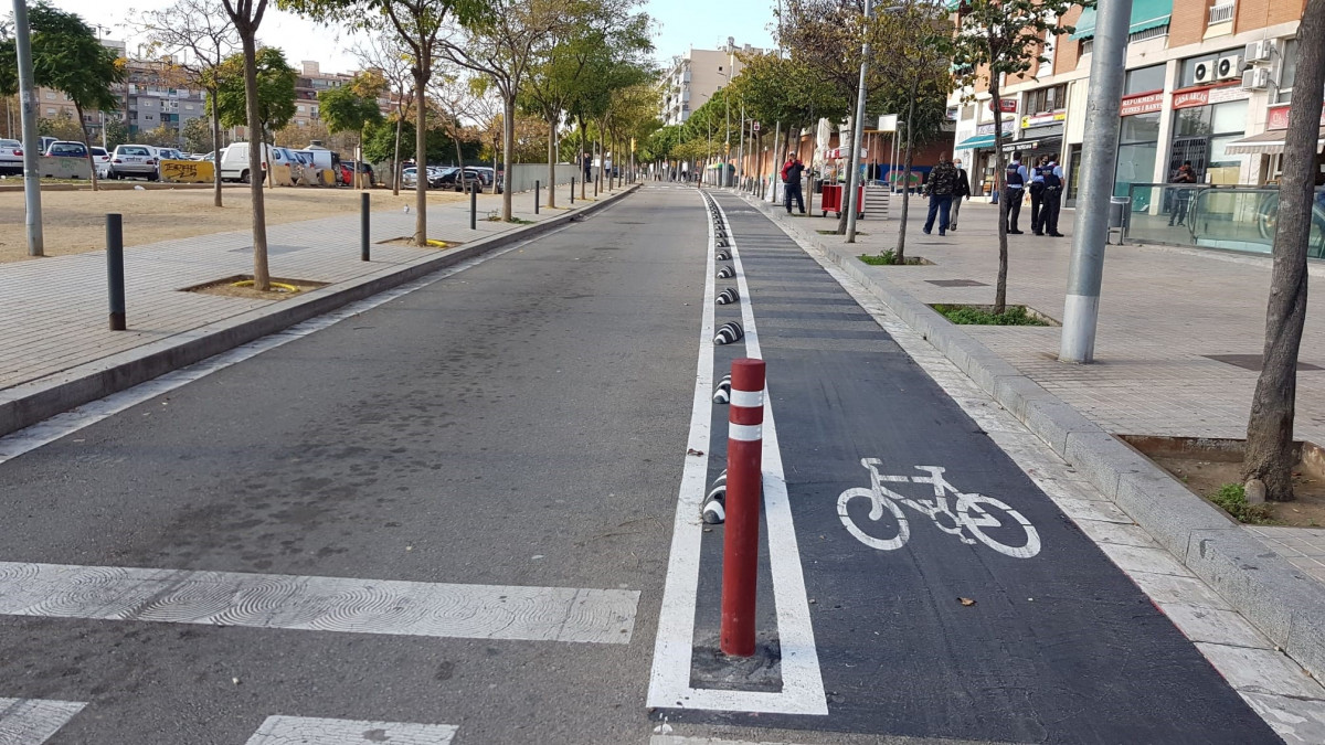 L'Hospitalet de Llobregat completará la red pedaleable en el Distrito Económico, zonas industriales y otras vías