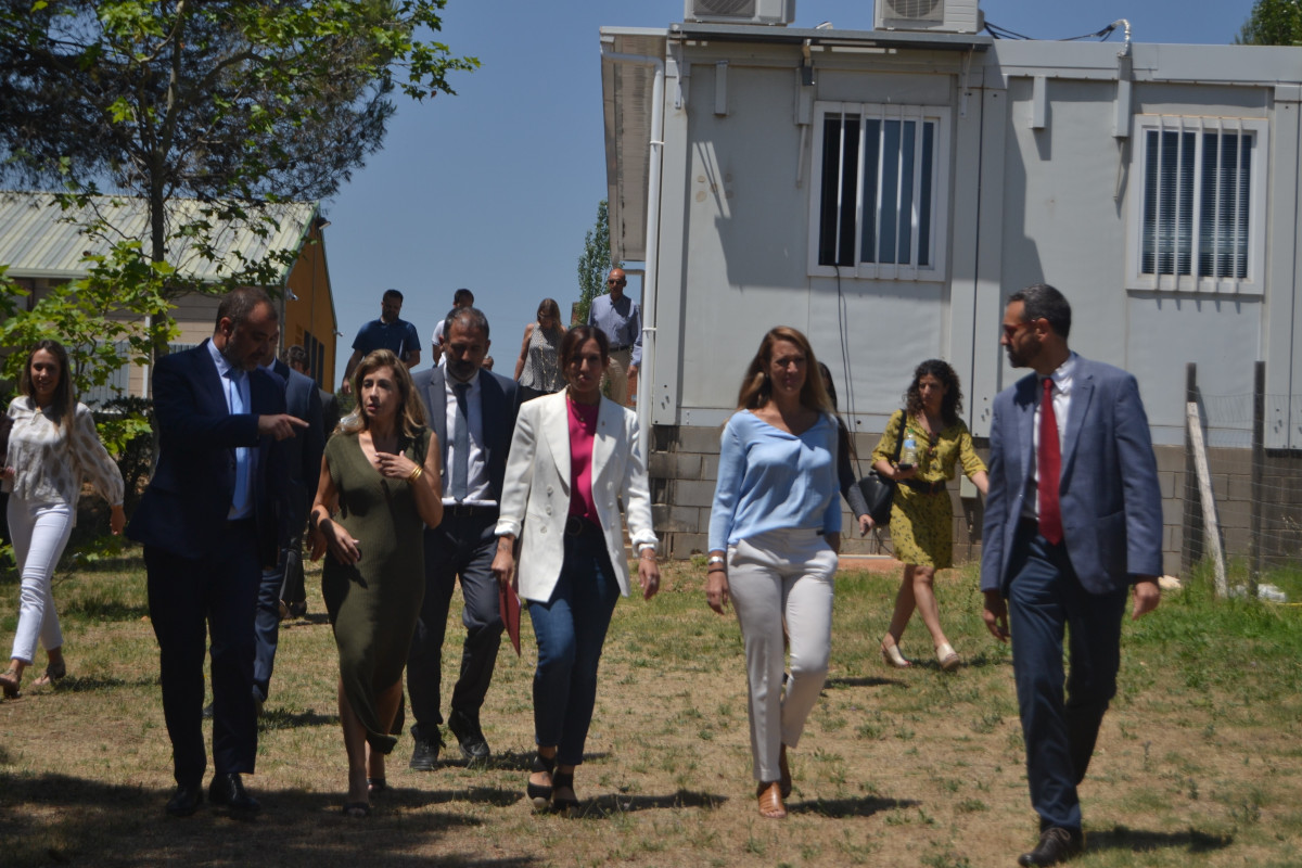 La ministra Raquel Sánchez junto a la delegada del Gobierno, Maria Eugènia Gay, y los alcaldes de Sabadell, Marta Farrés, Castellà del Vallès, Ignasi Giménez, y Terrassa, Jordi Ballart.