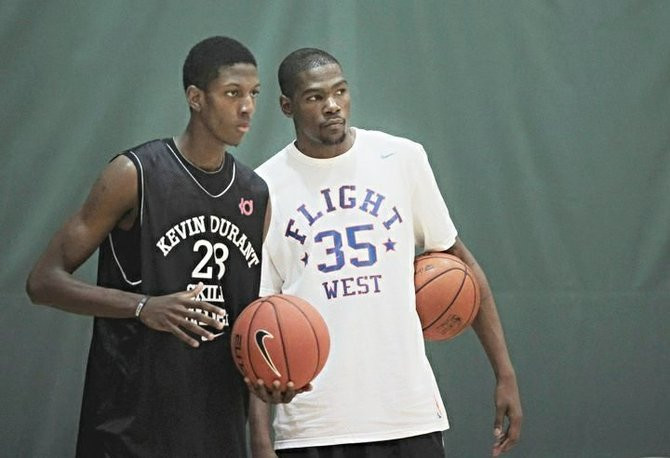 Knowles con Durant en sus inicios
