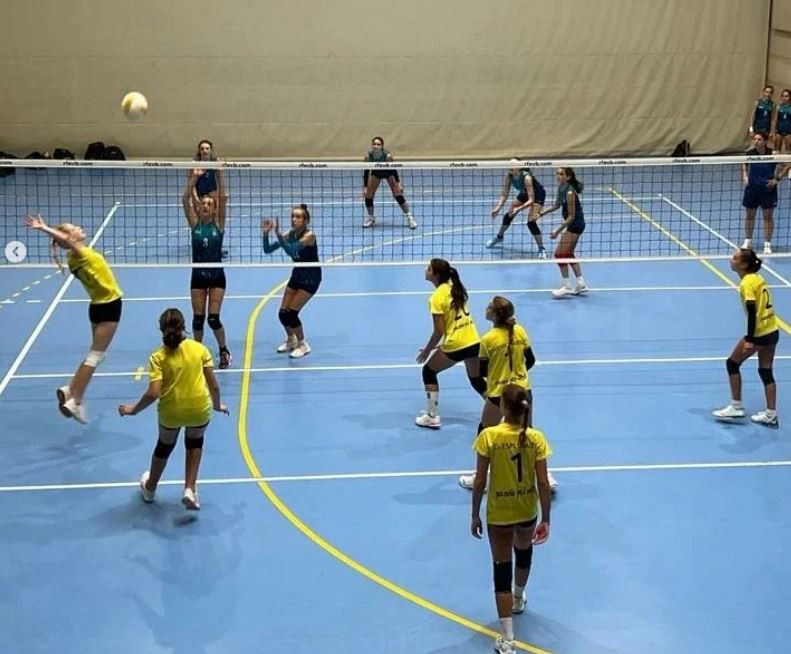 Vilapress Esplugues volei