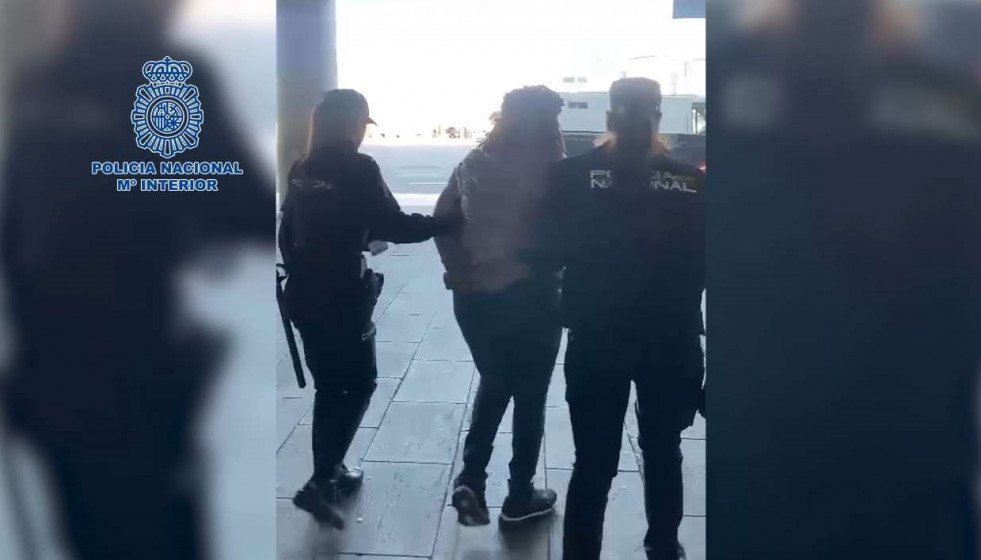 Uno de los detenidos por presuntamente traficar con heroína a través del Aeropuerto de Barcelona-El Prat