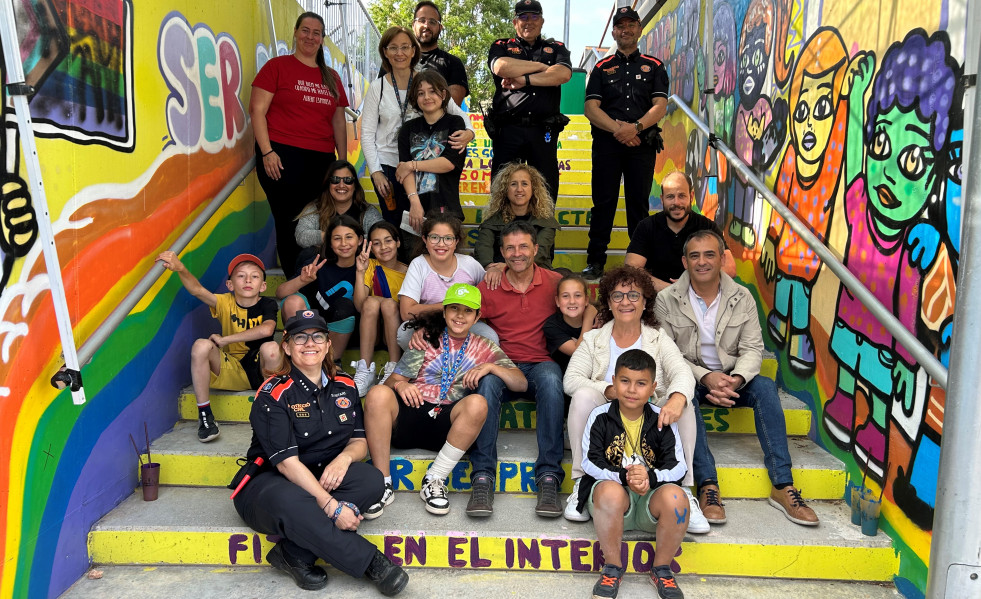 17M mural infants la Nau grup