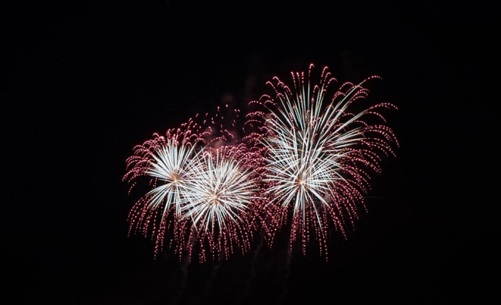 Fireworks g1b9ae348c 640