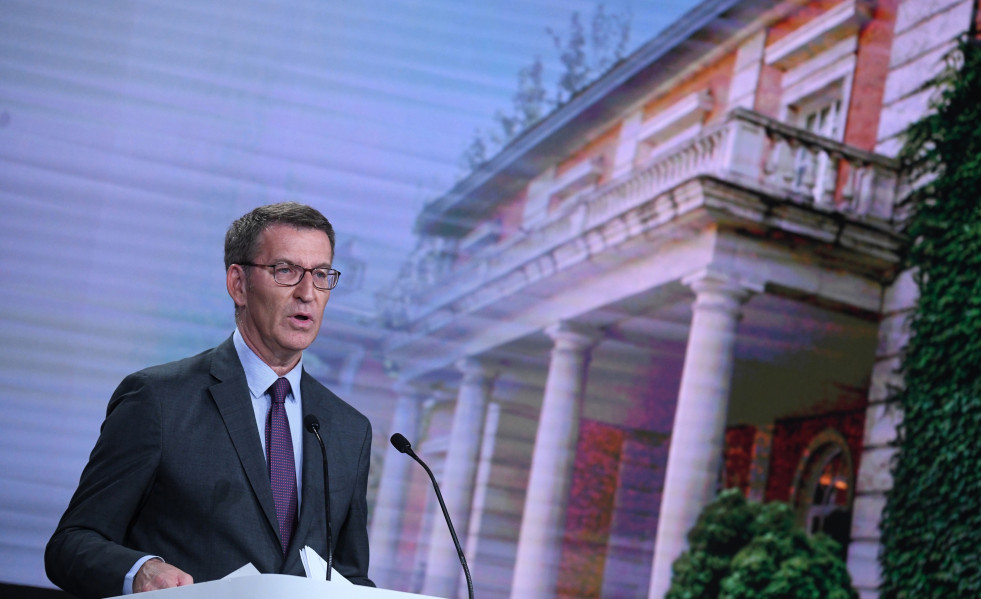 El presidente del Partido Popular y candidato a la Presidencia del Gobierno, Alberto Núñez Feijóo, presenta el programa electoral para las elecciones del 23J, en el Palacio de Linares, a 4 de julio