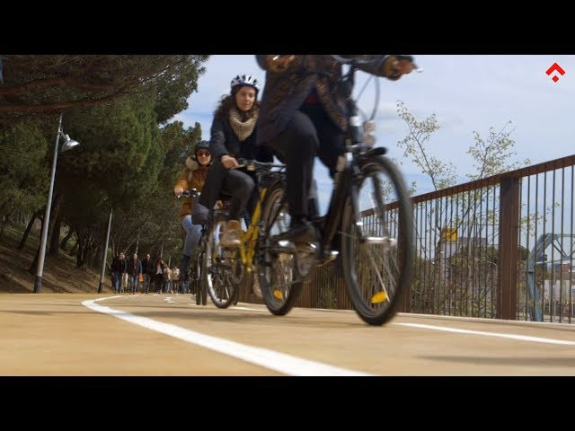 D'Esplugues a Barcelona en bicicleta