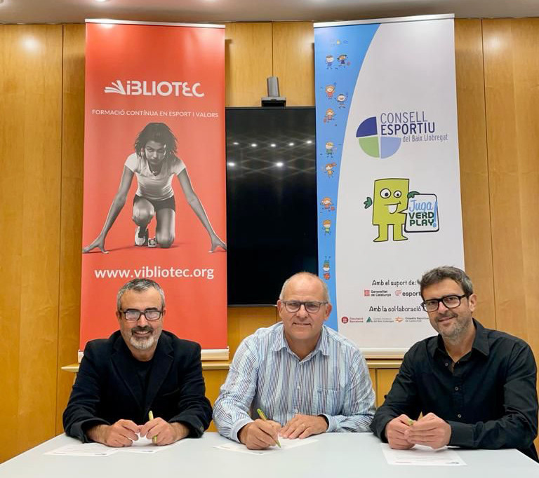 Lluis Casas (co fundador Vibliotec), Salvador Valls (President CEBLLOB), Xavi Guilu00e0 (co fundador Vibliotec).