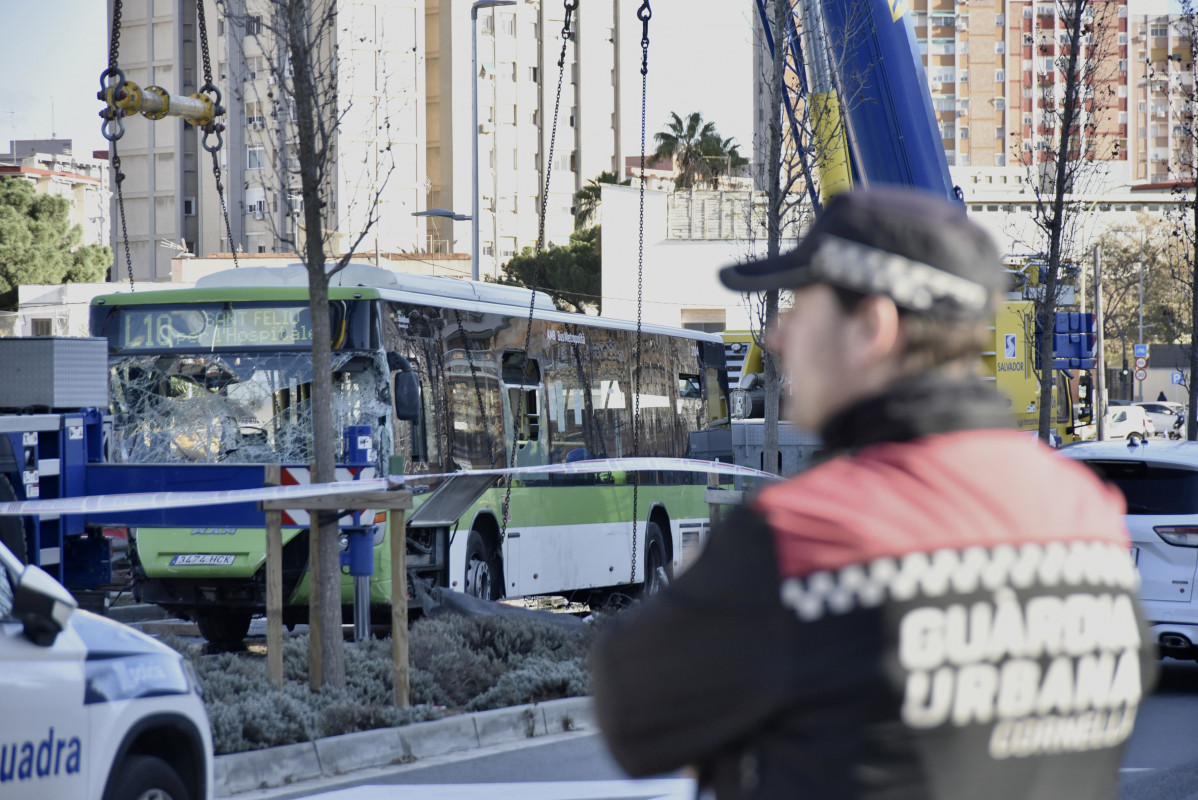 El autobús ha sido retirado hacia las 16.45h