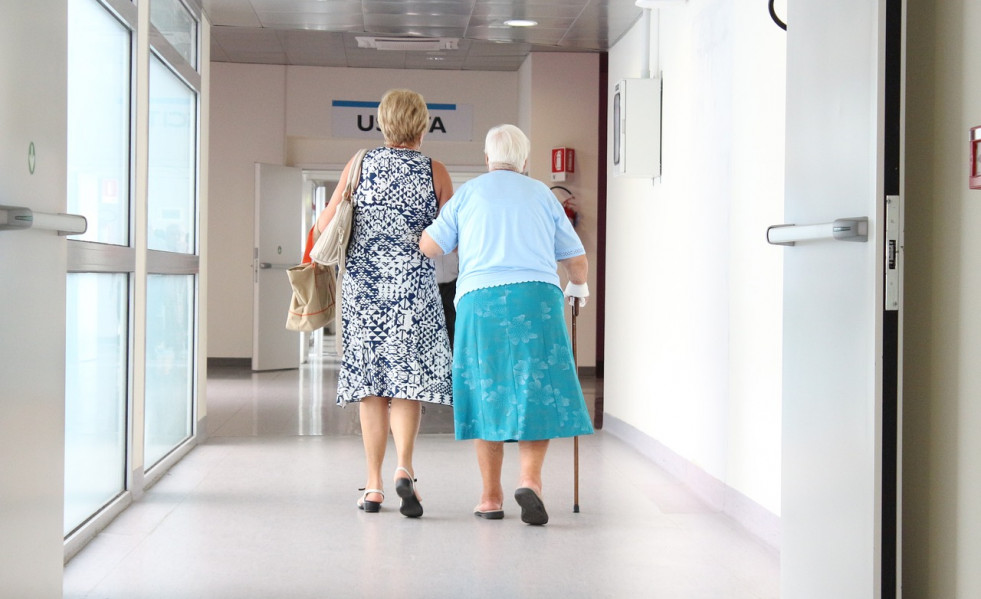Senior citizens 1461424 1280