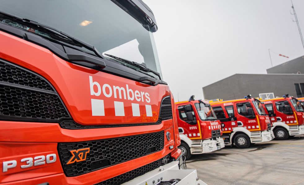 EuropaPress 5741789 primeros nuevos vehiculos dels bombers generalitat forman parte paquete 77