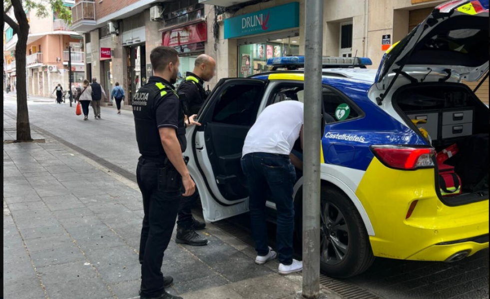 Policia castelldefels