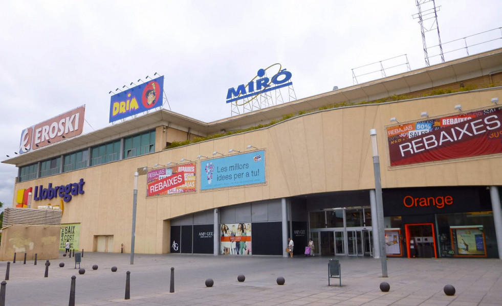 Cornellá de Llobregat   Centro comercial Llobregat Centre 6