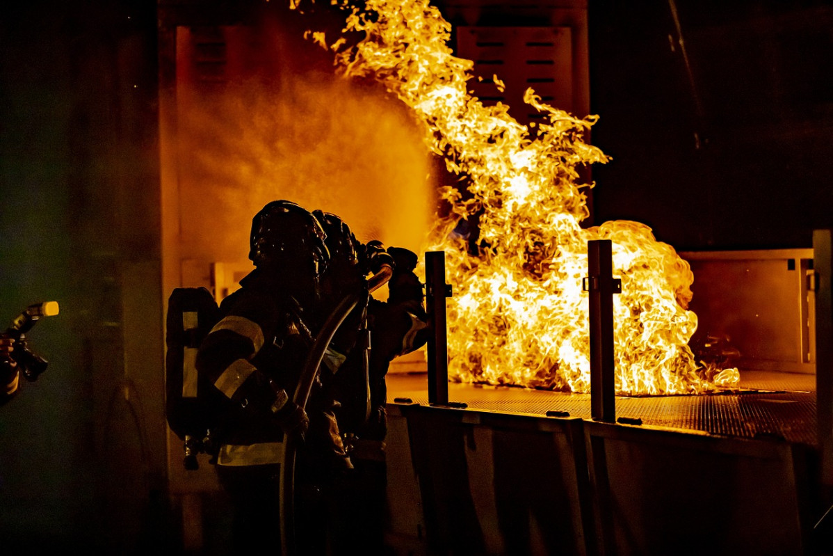 Firefighters 6689112 1280