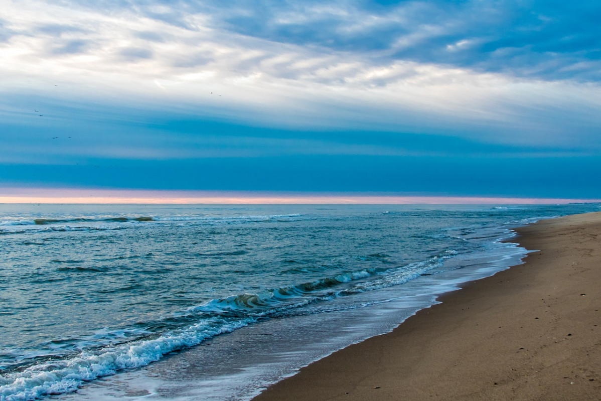 Beach 5264739 1280