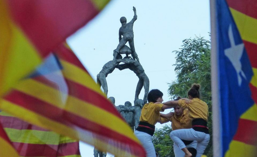 Castells 1665132 1280 (1)