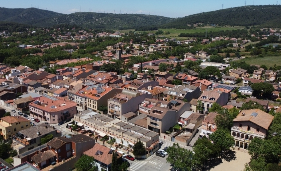 Vista aeria Begues.b