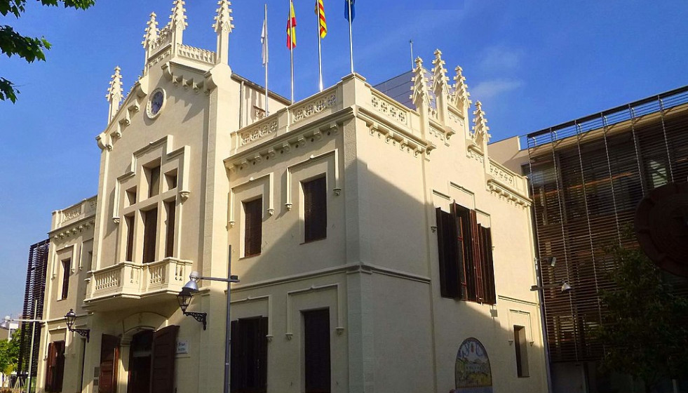 1024px El Prat de Llobregat   Plaça de la Vila, Ayuntamiento 3