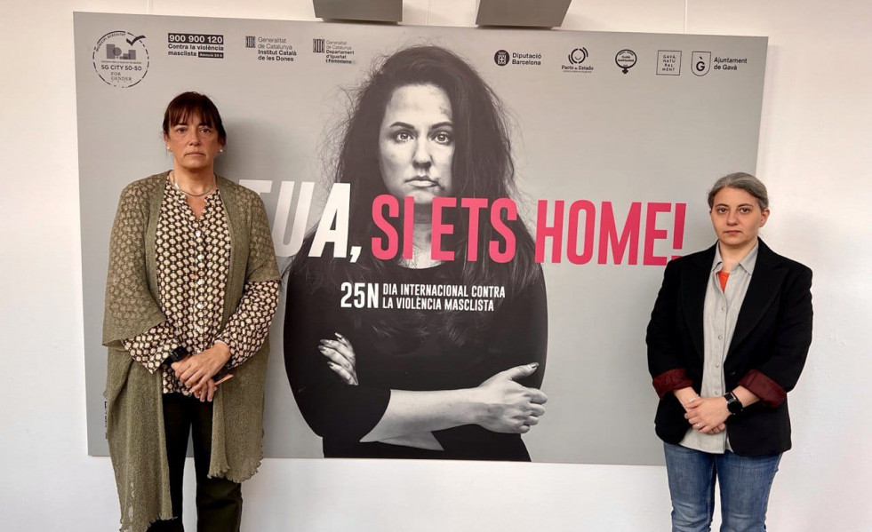 Foto presentación cartel 25N