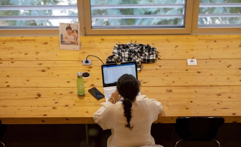 32ab7656 d91b 407a baad 94d221dd02c6