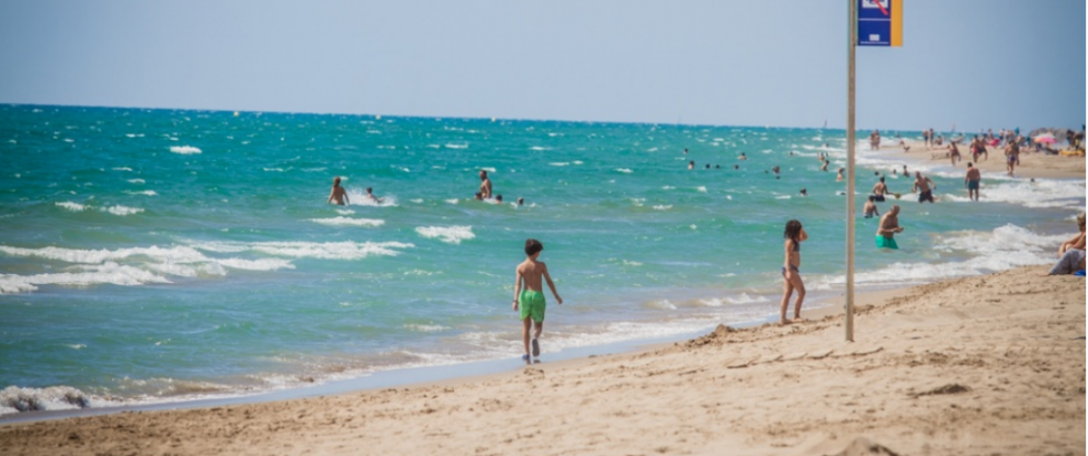 El Baix Llobregat vivirá un miércoles soleado y cálido tras un inicio con algunas nubes