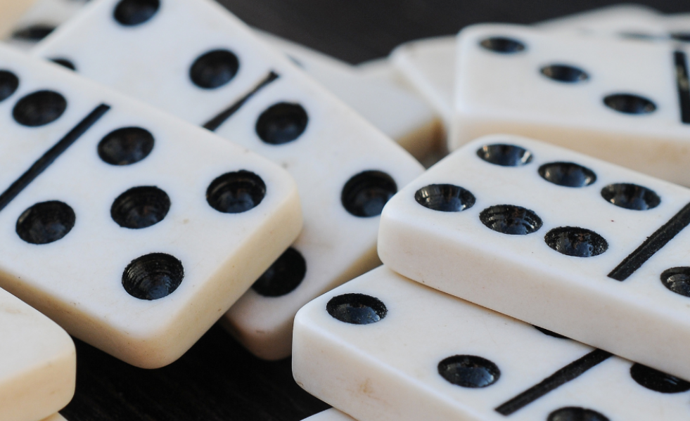 Domino 0