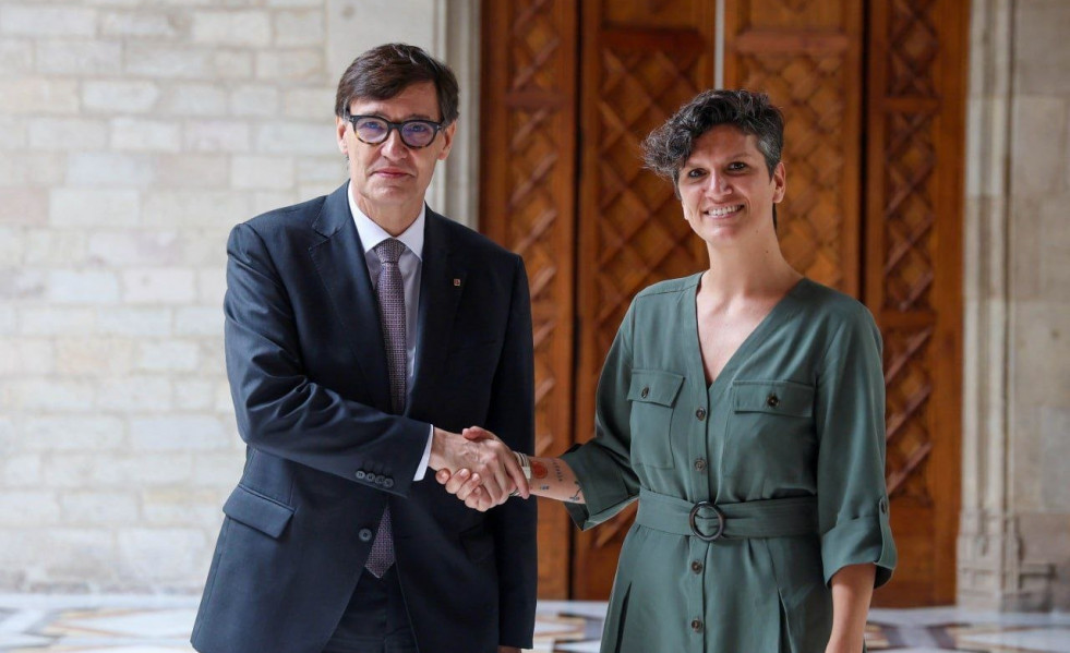 EuropaPress 6796596 presidente generalitat salvador illa alcaldesa prat llobregat barcelona